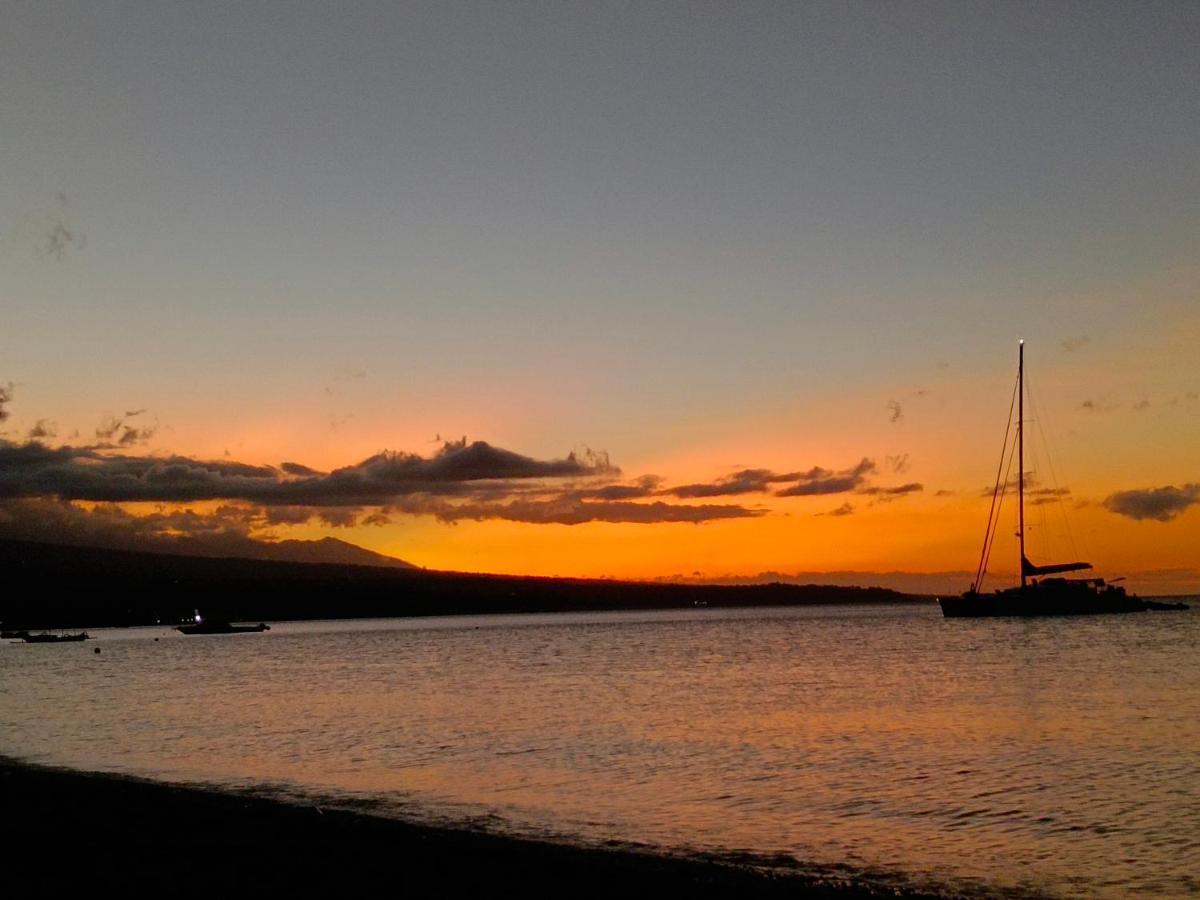 Beach Side Amed Delem Family Ambat Exteriör bild