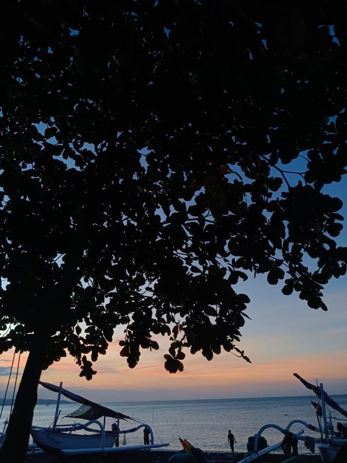 Beach Side Amed Delem Family Ambat Exteriör bild